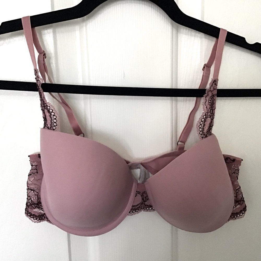 Natorie bra size 36d pink lace underwire lined lightly padded